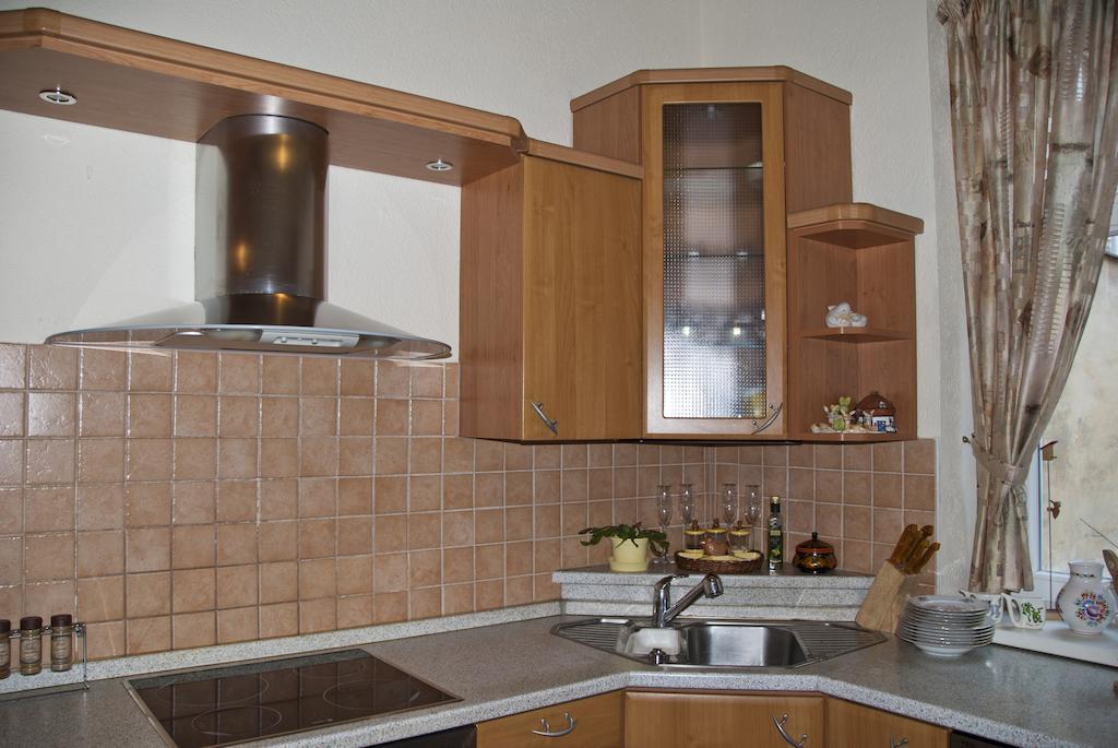 קרלובי וארי Apartman Na Zahradni חדר תמונה