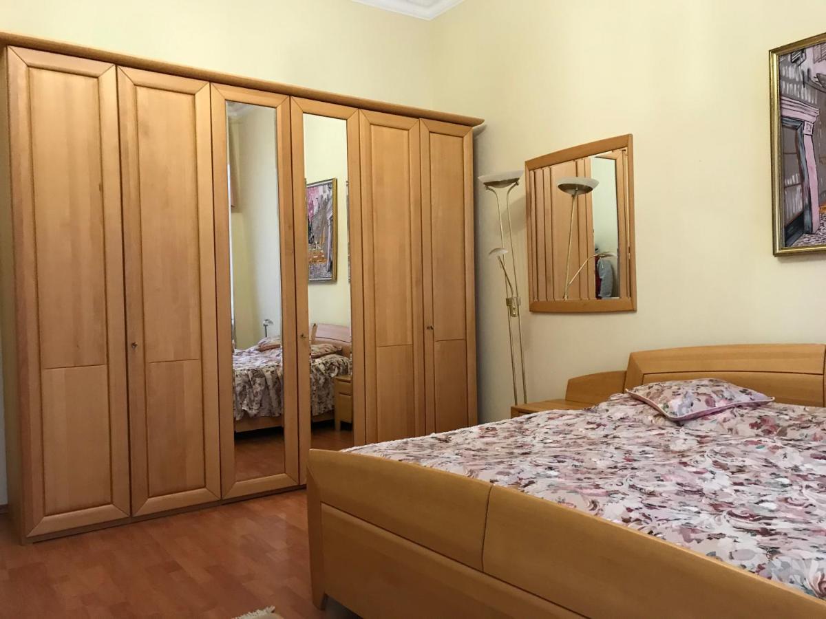 קרלובי וארי Apartman Na Zahradni מראה חיצוני תמונה